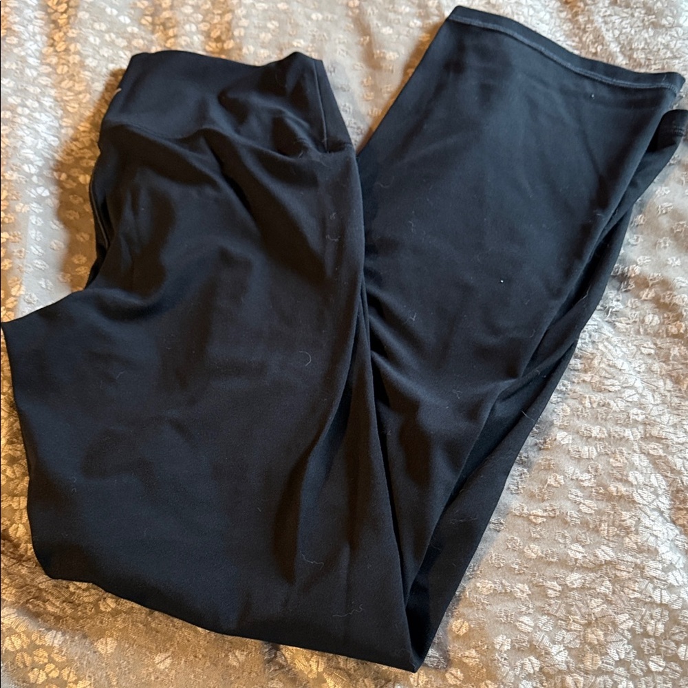 Old Navy Active High-Rise Black Leggings